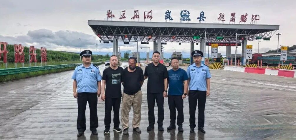 微信图片_2025-10-20_143642_639.jpg