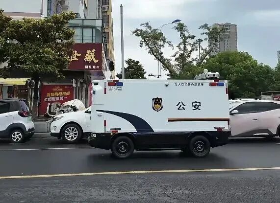 微信图片_2025-10-28_093904_003.jpg